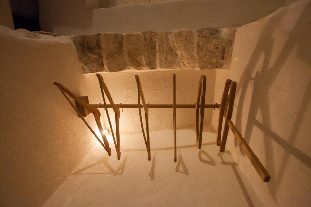 Case-Grotte Degli Avi, Esperienza Abitativa In Grotta Modica Buitenkant foto