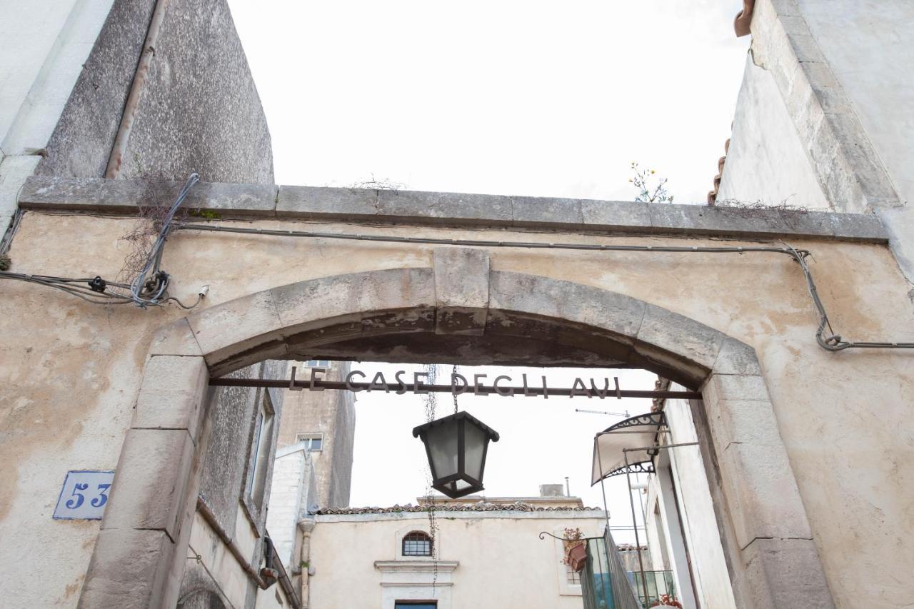 Case-Grotte Degli Avi, Esperienza Abitativa In Grotta Modica Buitenkant foto