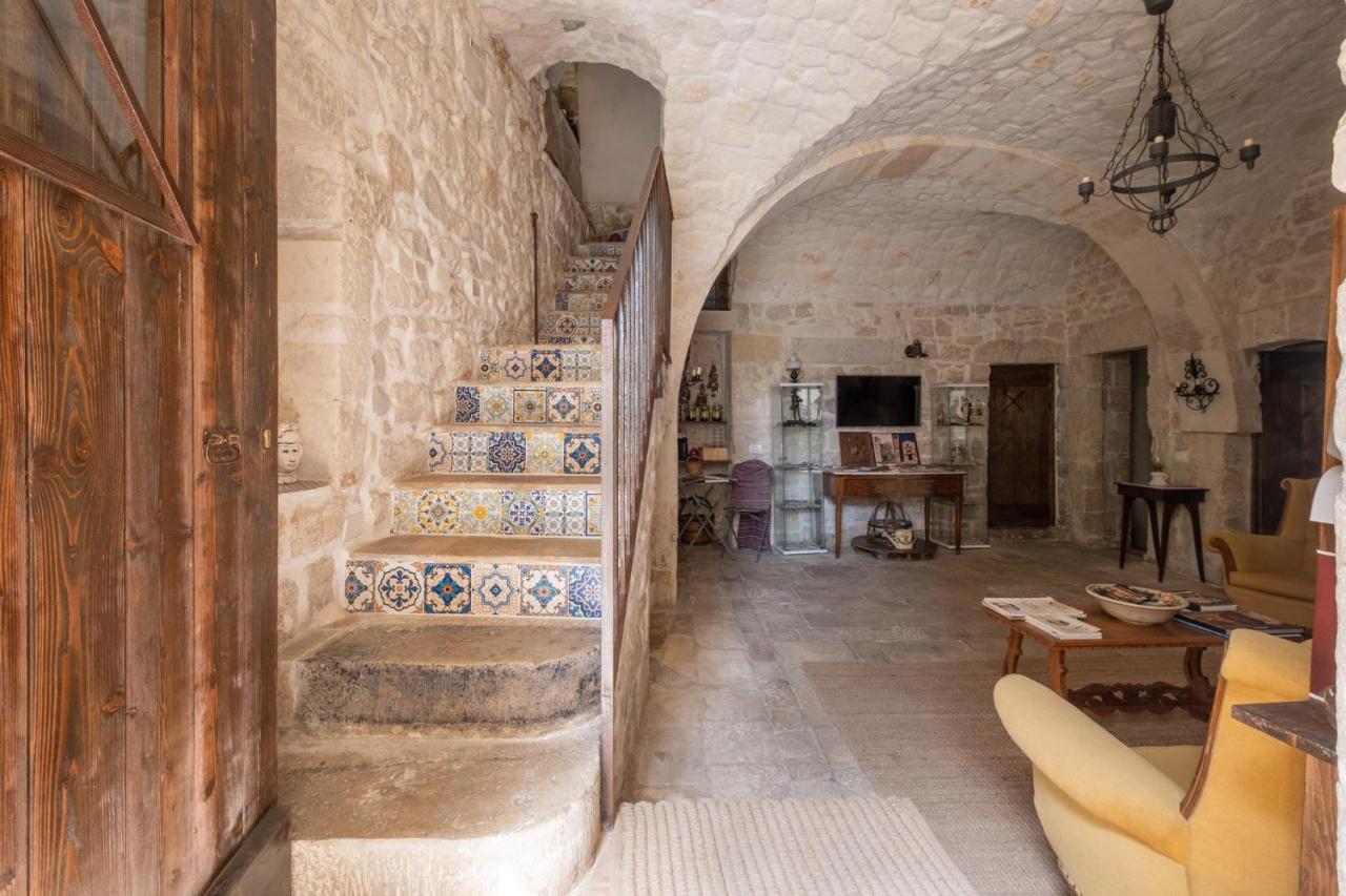 Case-Grotte Degli Avi, Esperienza Abitativa In Grotta Modica Buitenkant foto