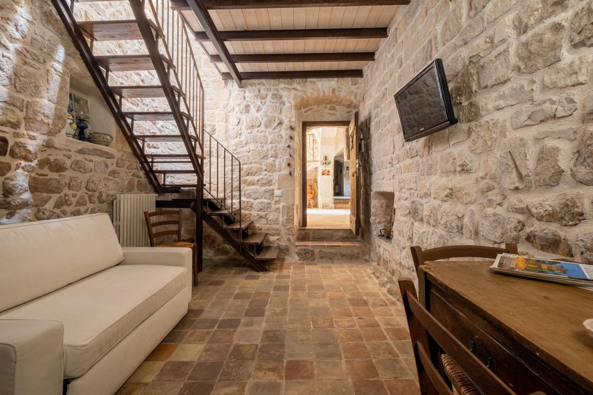 Case-Grotte Degli Avi, Esperienza Abitativa In Grotta Modica Buitenkant foto